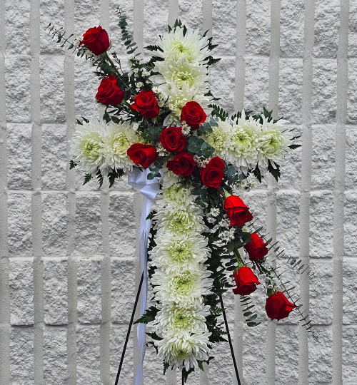 Red and White Standing Cross with Red Rose Break